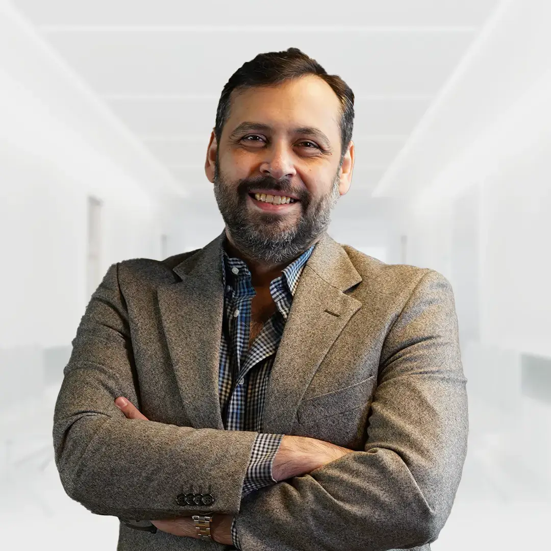 a photograph of Dr İlker Yazıcı